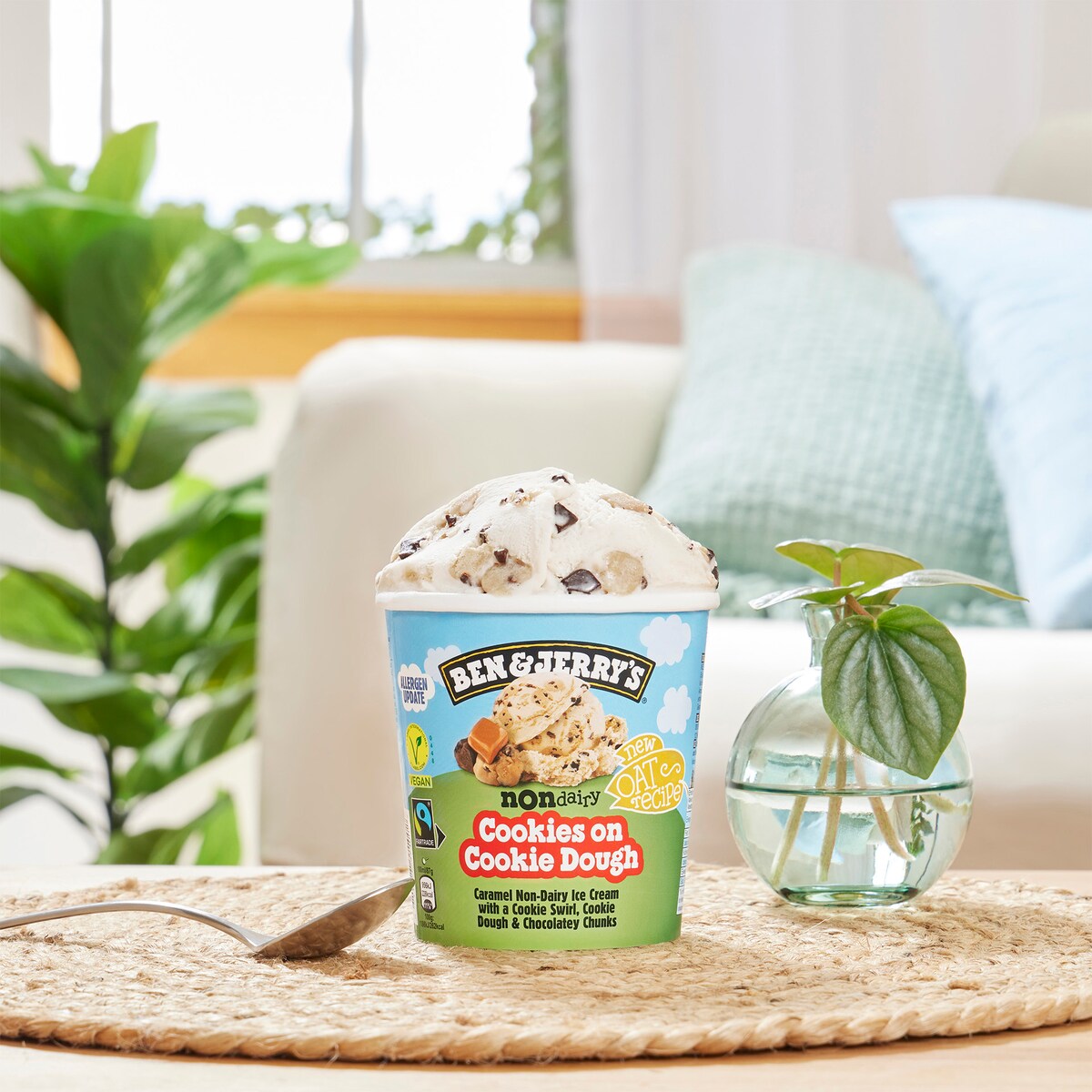 Cookies on Cookie Dough Non-Dairy Oat - Tub 2 / 7